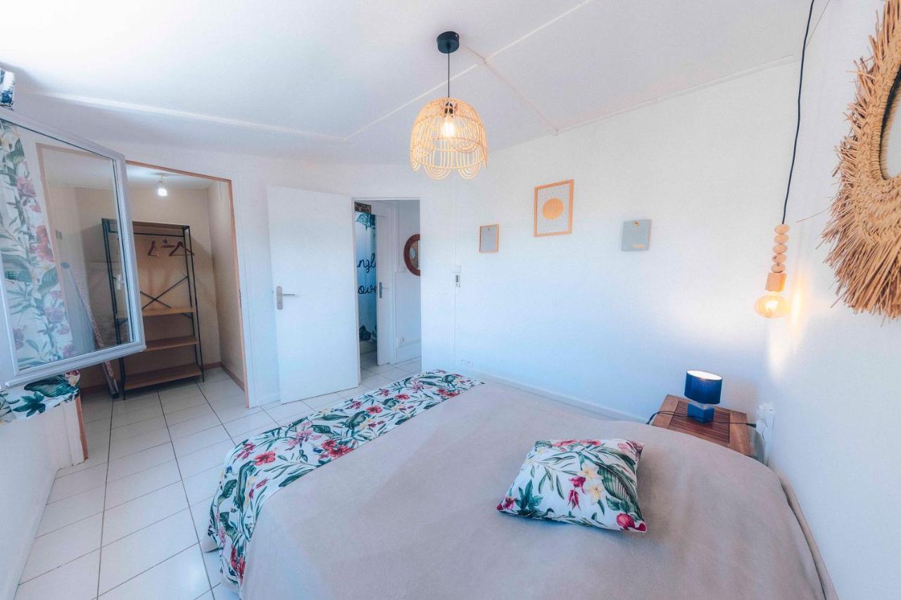 Appartement Coco T4 En R+1 Proche Du Lagon La Saline Le Bains Kültér fotó